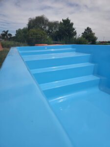 Construccion de piscinas de Hormigon y Fibra